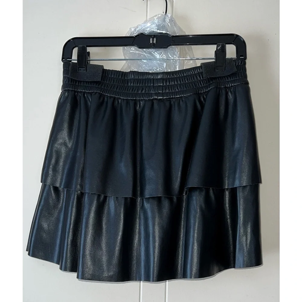 Alice + Olivia Jia Black Vegan Leather Tiered Mini Skirt